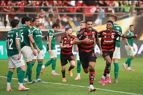 عاد لينتقم بعد 4 سنوات.. فلامنجو بطلًا لكوبا ليبرتادوريس